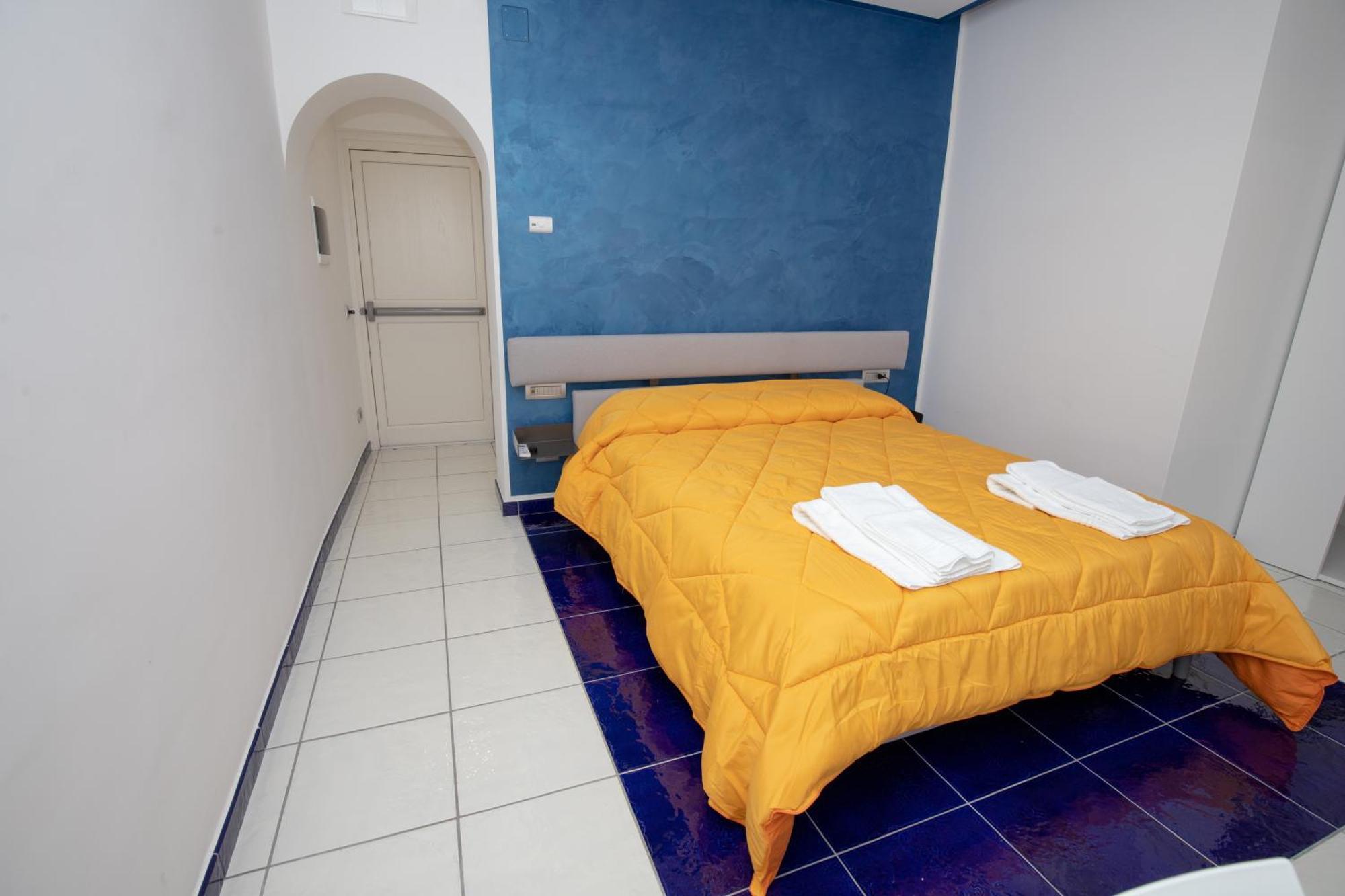 Terramare Hotel Maiori Bagian luar foto